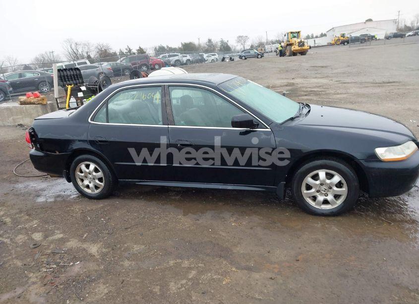 Photo 13 of 2001 Honda Accord 2.3 EX (VIN 1HGCG56661A046110)