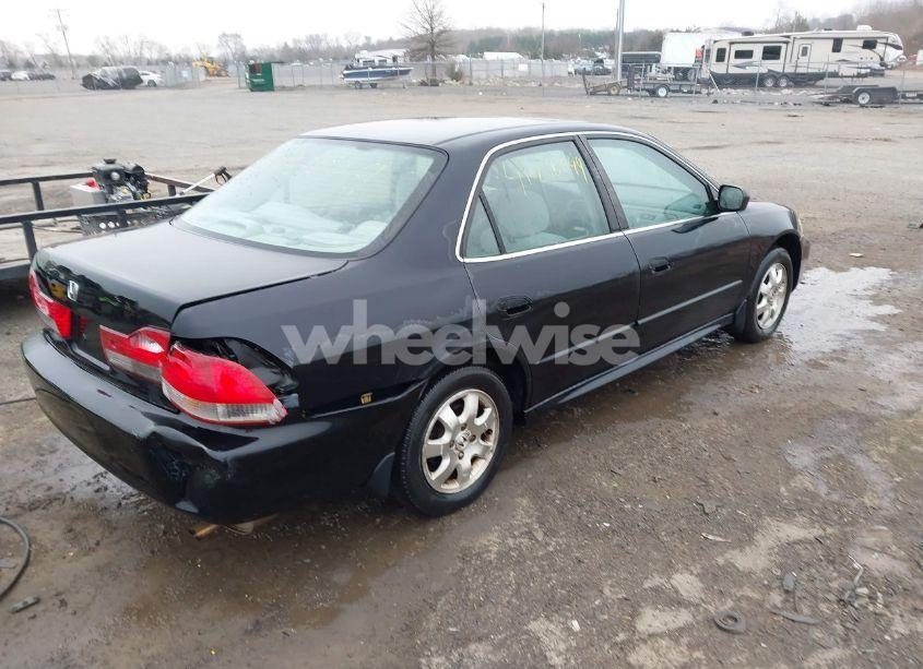 Photo 4 of 2001 Honda Accord 2.3 EX (VIN 1HGCG56661A046110)