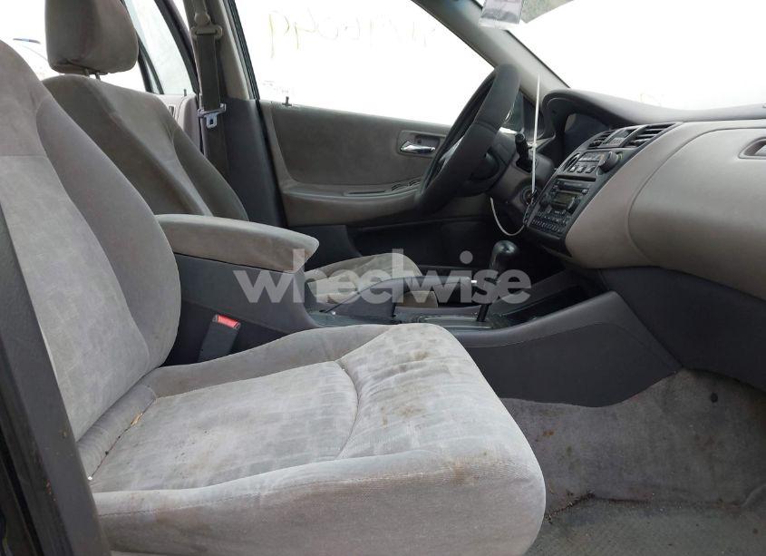 Photo 5 of 2001 Honda Accord 2.3 EX (VIN 1HGCG56661A046110)