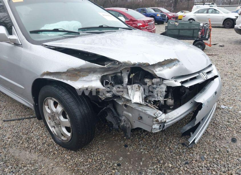 Photo 6 of 2002 Honda Accord 2.3 EX (VIN 1HGCG56662A139503)