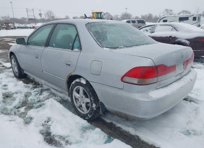 Photo 3 of 2001 Honda Accord 2.3 EX (VIN 1HGCG56671A098216)