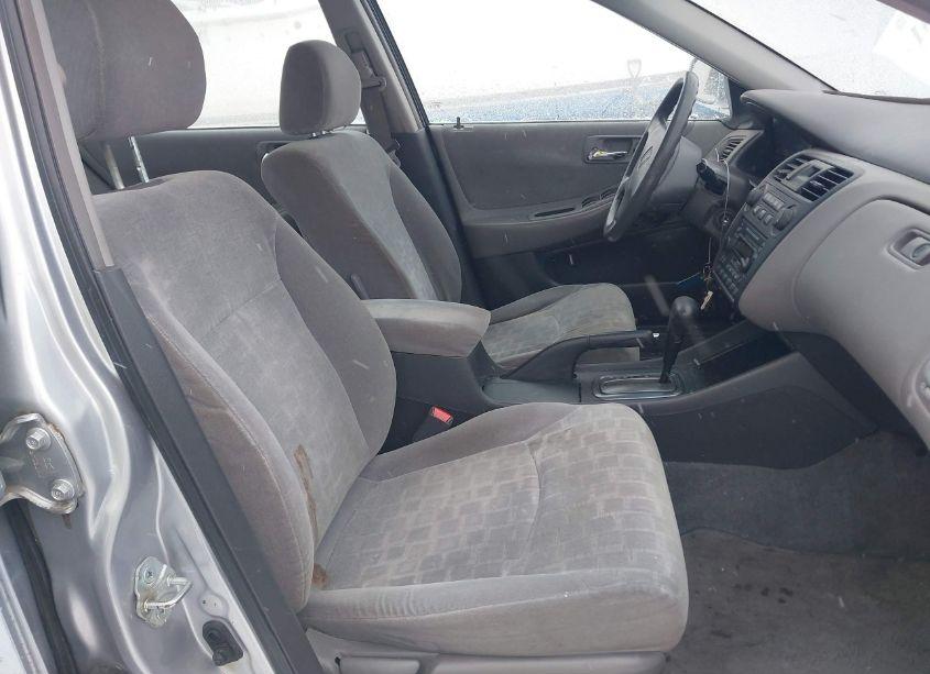 Photo 5 of 2001 Honda Accord 2.3 EX (VIN 1HGCG56671A098216)