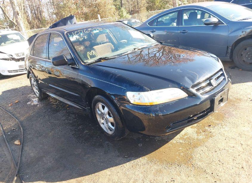 2001 Honda Accord 2.3 EX (VIN 1HGCG56681A046075) main photo