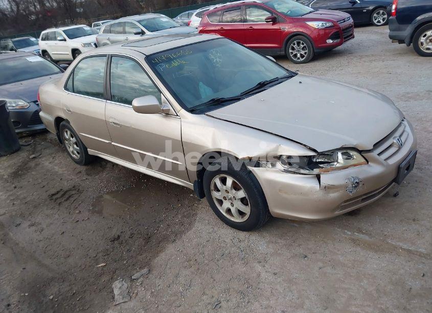2001 Honda Accord 2.3 EX (VIN 1HGCG56681A046688) main photo