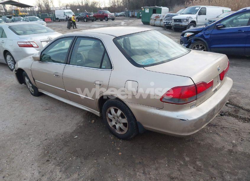 Photo 3 of 2001 Honda Accord 2.3 EX (VIN 1HGCG56681A046688)