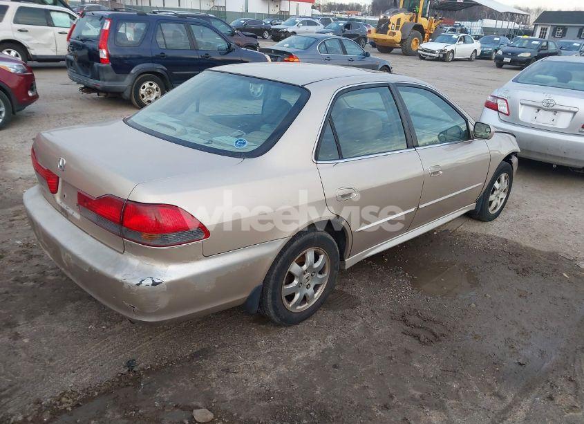 Photo 4 of 2001 Honda Accord 2.3 EX (VIN 1HGCG56681A046688)