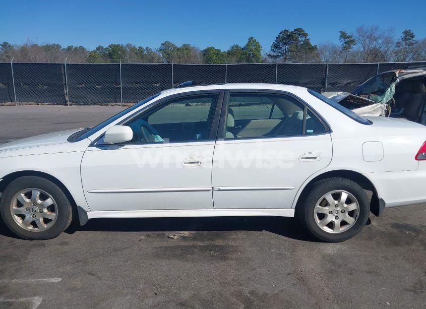 Photo 14 of 2001 Honda Accord 2.3 EX (VIN 1HGCG56681A056945)