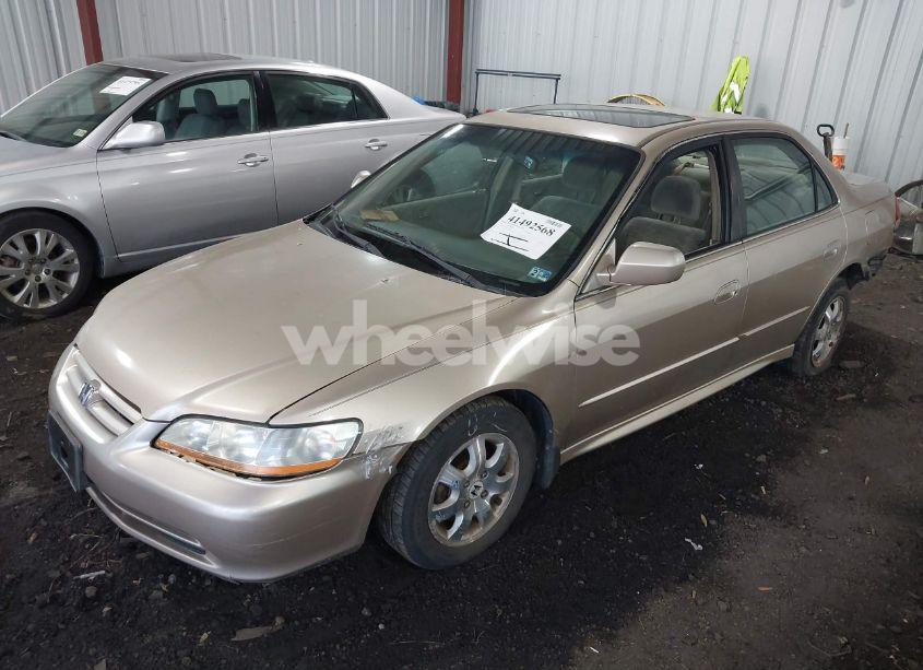 Photo 2 of 2001 Honda Accord 2.3 EX (VIN 1HGCG56681A109093)