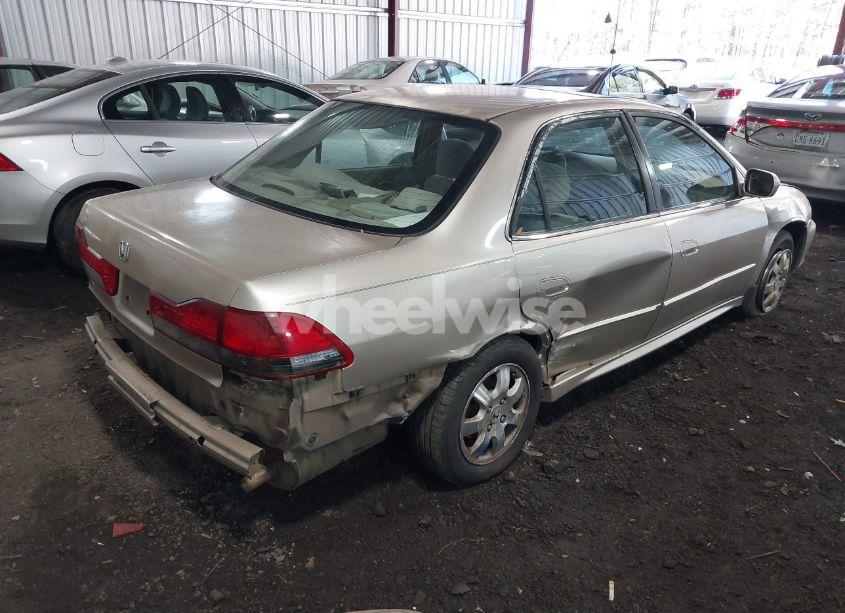 Photo 4 of 2001 Honda Accord 2.3 EX (VIN 1HGCG56681A109093)