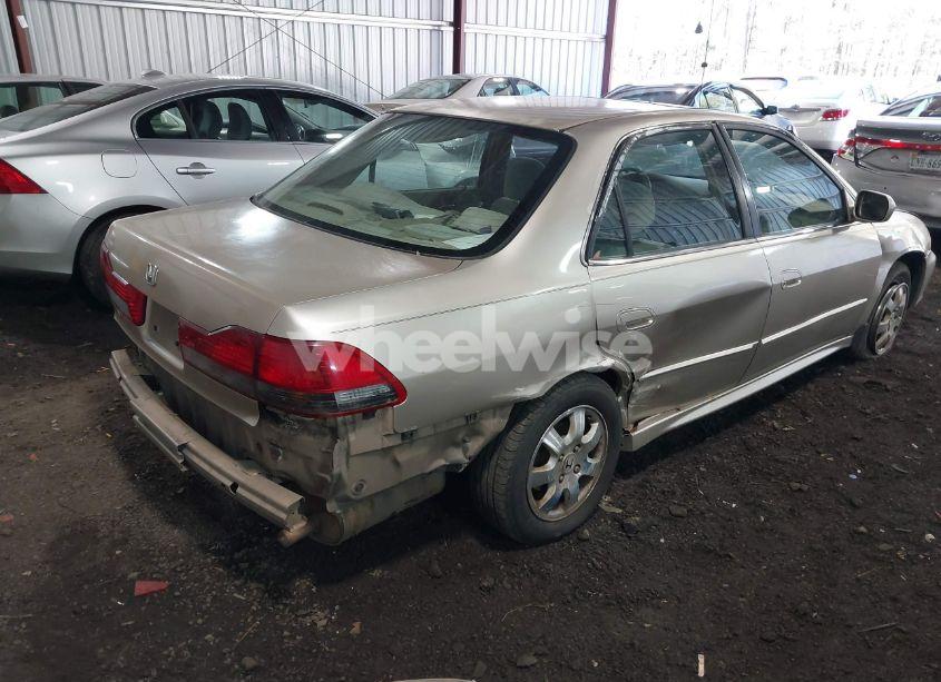 Photo 6 of 2001 Honda Accord 2.3 EX (VIN 1HGCG56681A109093)
