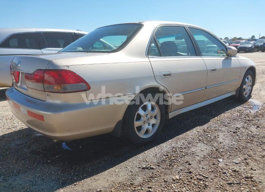 Photo 4 of 2001 Honda Accord 2.3 EX (VIN 1HGCG56681A134933)