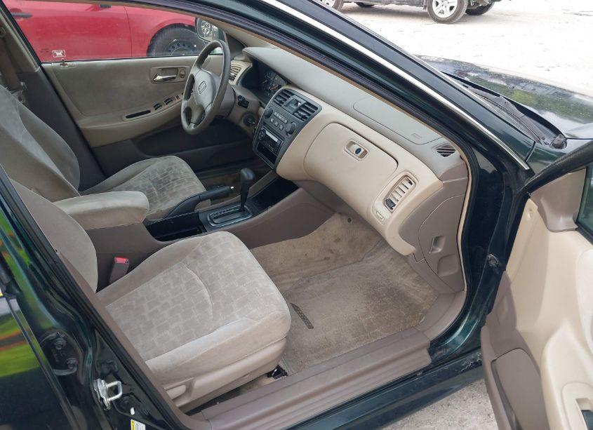 Photo 5 of 2001 Honda Accord 2.3 EX (VIN 1HGCG56691A013795)