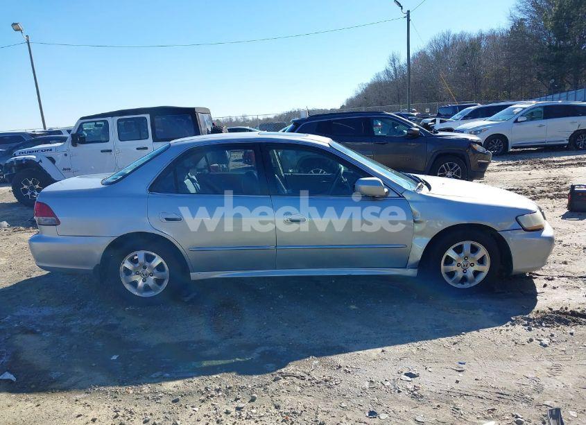 Photo 13 of 2001 Honda Accord 2.3 EX (VIN 1HGCG56691A092790)