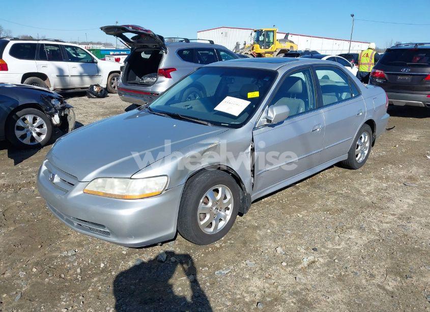 Photo 2 of 2001 Honda Accord 2.3 EX (VIN 1HGCG56691A092790)