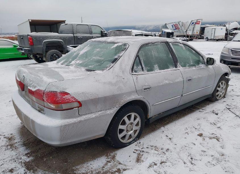 Photo 4 of 2002 Honda Accord 2.3 SE (VIN 1HGCG56722A009002)