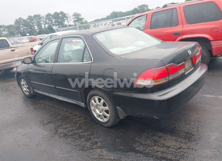 Photo 3 of 2002 Honda Accord 2.3 SE (VIN 1HGCG56722A079289)