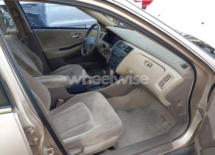 Photo 5 of 2000 Honda Accord 2.3 SE (VIN 1HGCG5672YA075168)