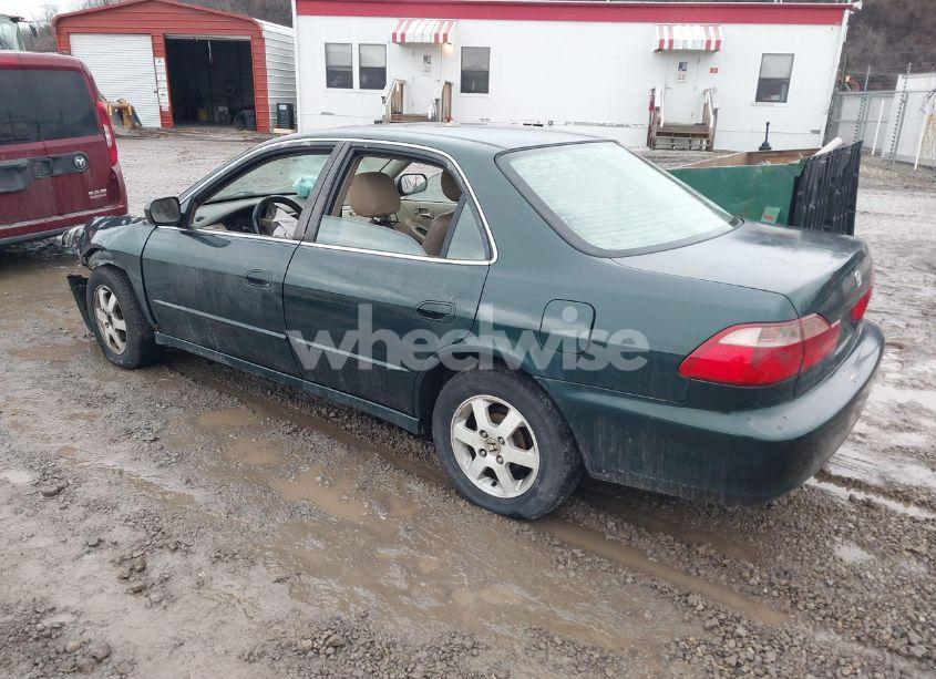 Photo 3 of 2000 Honda Accord 2.3 SE (VIN 1HGCG5672YA083142)