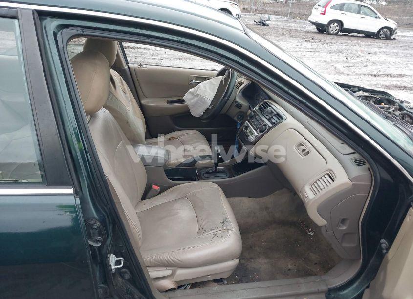 Photo 5 of 2000 Honda Accord 2.3 SE (VIN 1HGCG5672YA083142)