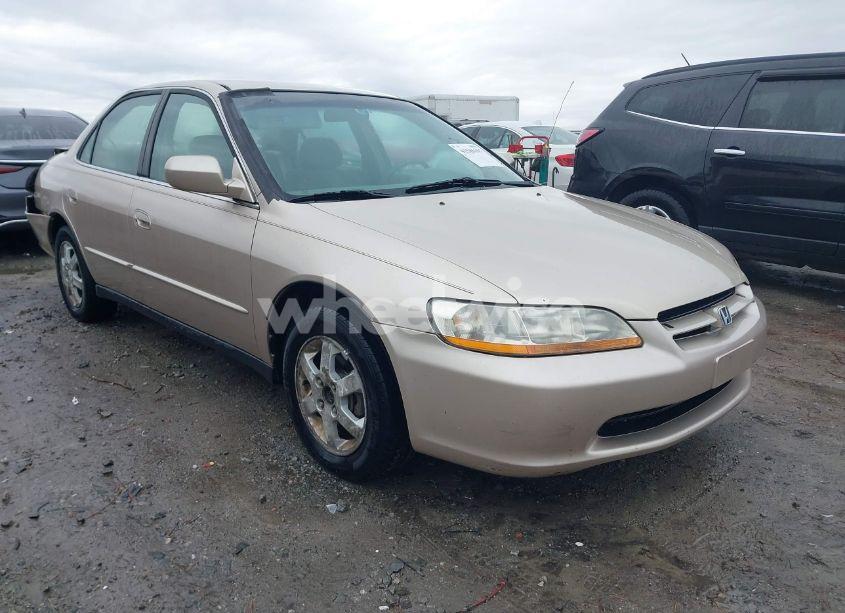 2000 Honda Accord 2.3 SE (VIN 1HGCG5673YA051199) main photo