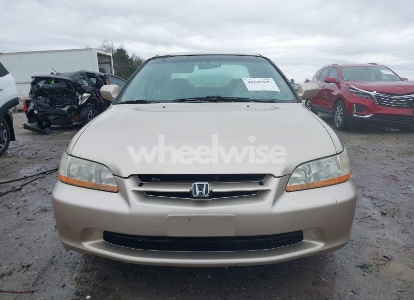 Photo 12 of 2000 Honda Accord 2.3 SE (VIN 1HGCG5673YA051199)