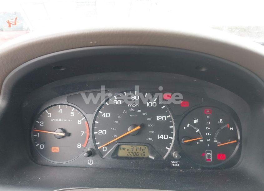 Photo 7 of 2000 Honda Accord 2.3 SE (VIN 1HGCG5673YA051199)