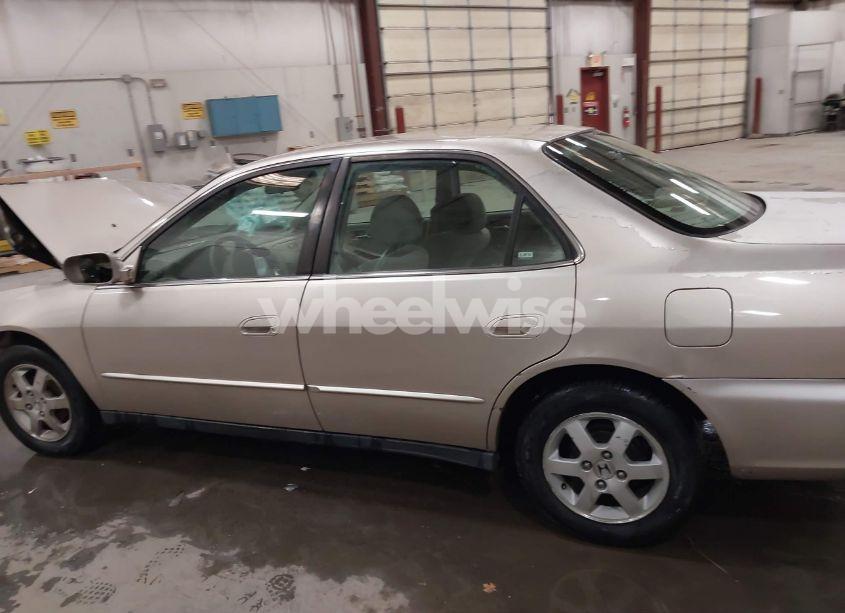 Photo 14 of 2000 Honda Accord 2.3 SE (VIN 1HGCG5673YA070853)
