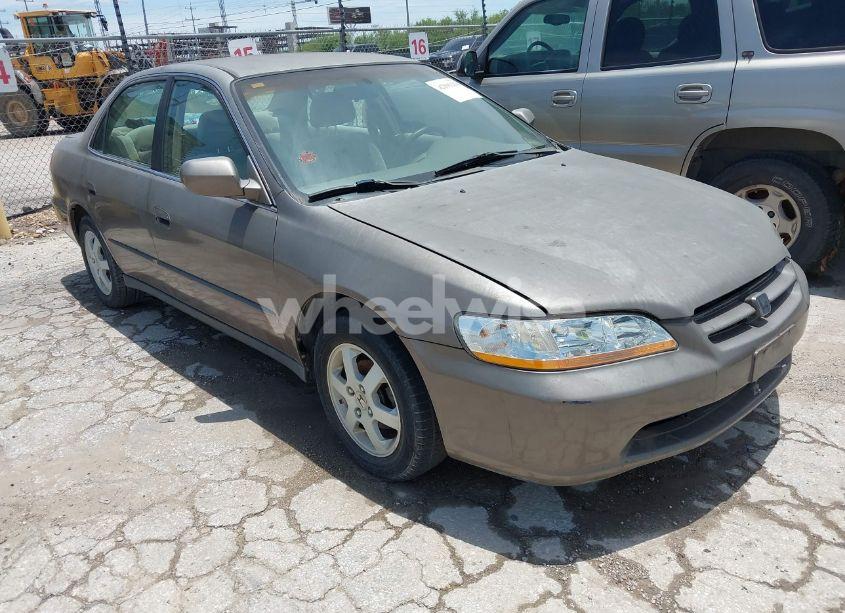 2000 Honda Accord 2.3 SE (VIN 1HGCG5673YA090469) main photo