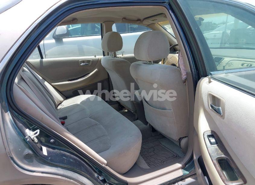 Photo 8 of 2000 Honda Accord 2.3 SE (VIN 1HGCG5673YA090469)