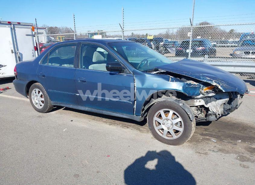 2002 Honda Accord 2.3 SE (VIN 1HGCG56742A009003) main photo