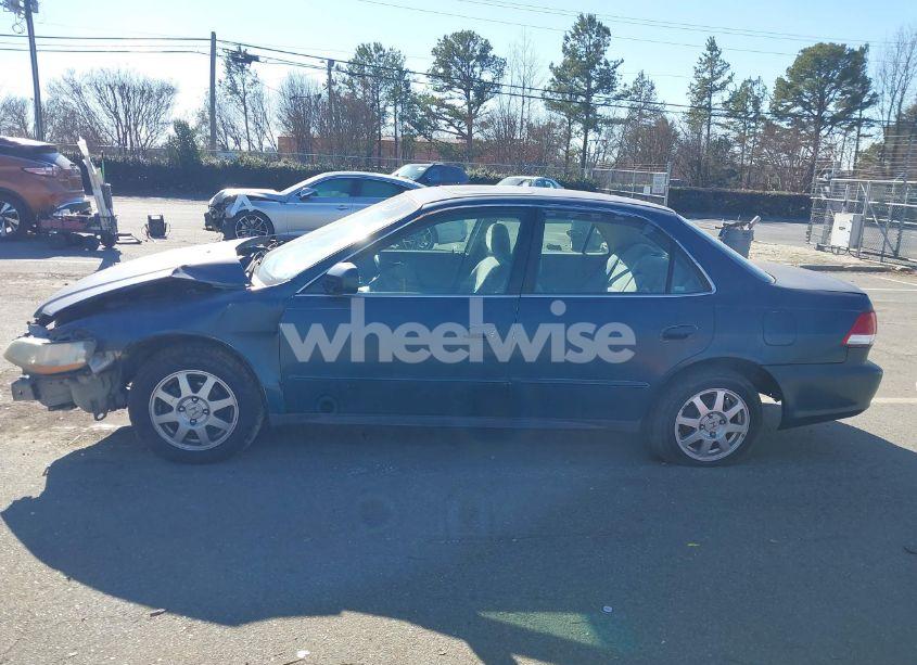 Photo 14 of 2002 Honda Accord 2.3 SE (VIN 1HGCG56742A009003)