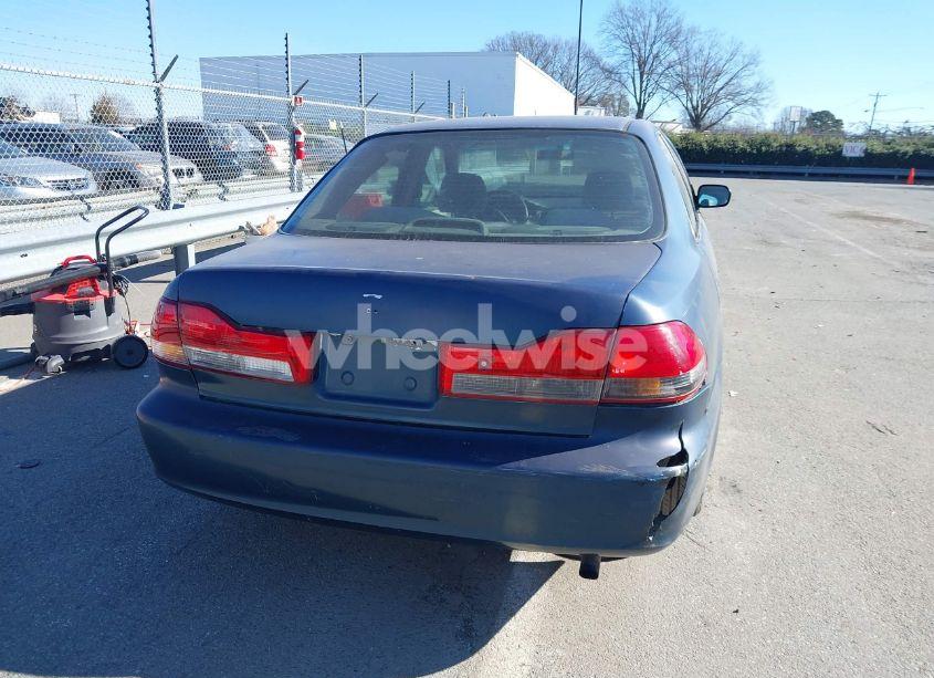 Photo 16 of 2002 Honda Accord 2.3 SE (VIN 1HGCG56742A009003)