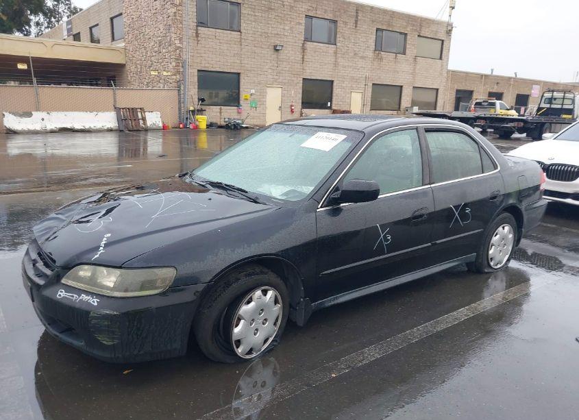 Photo 2 of 2002 Honda Accord 2.3 SE (VIN 1HGCG56752A018132)