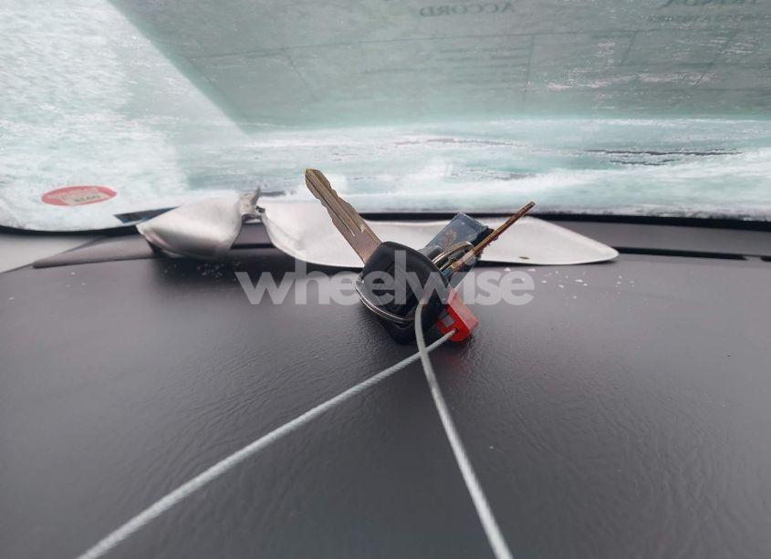 Photo 11 of 2002 Honda Accord 2.3 SE (VIN 1HGCG56752A102483)