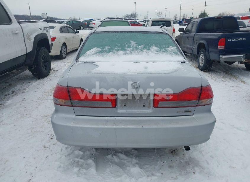 Photo 17 of 2002 Honda Accord 2.3 SE (VIN 1HGCG56752A102483)