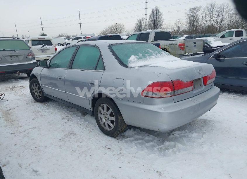 Photo 3 of 2002 Honda Accord 2.3 SE (VIN 1HGCG56752A102483)