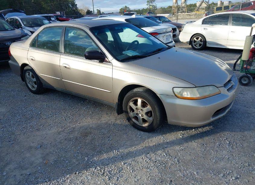 2000 Honda Accord 2.3 SE (VIN 1HGCG5676YA043243) main photo