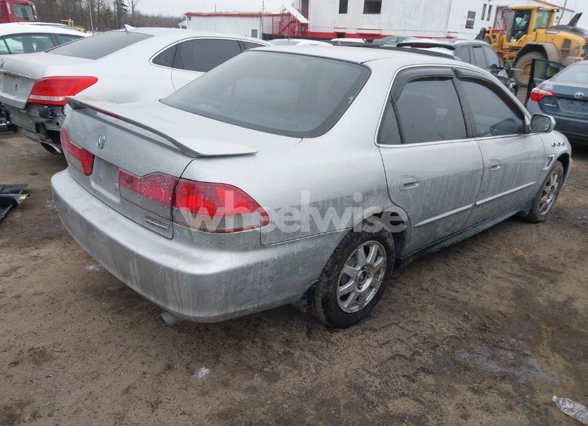 Photo 4 of 2002 Honda Accord 2.3 SE (VIN 1HGCG56792A086496)