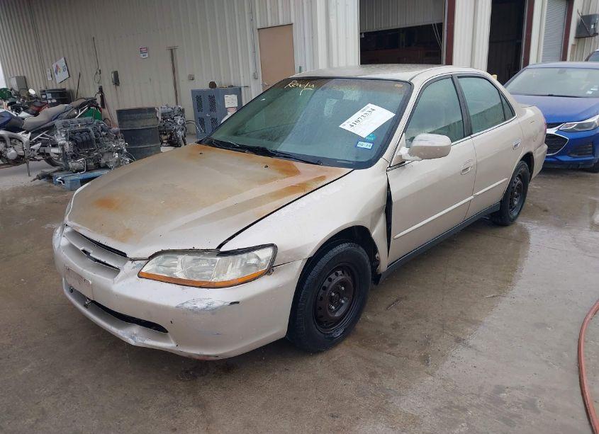 Photo 2 of 2000 Honda Accord 2.3 SE (VIN 1HGCG5679YA109834)