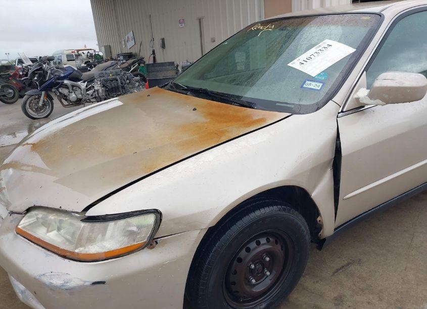 Photo 6 of 2000 Honda Accord 2.3 SE (VIN 1HGCG5679YA109834)