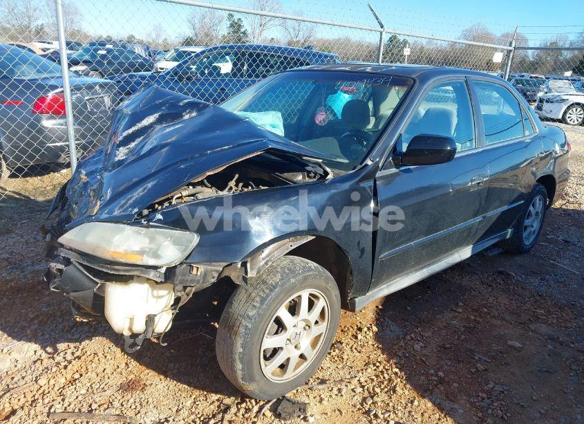 Photo 2 of 2002 Honda Accord 2.3 SE (VIN 1HGCG567X2A080500)