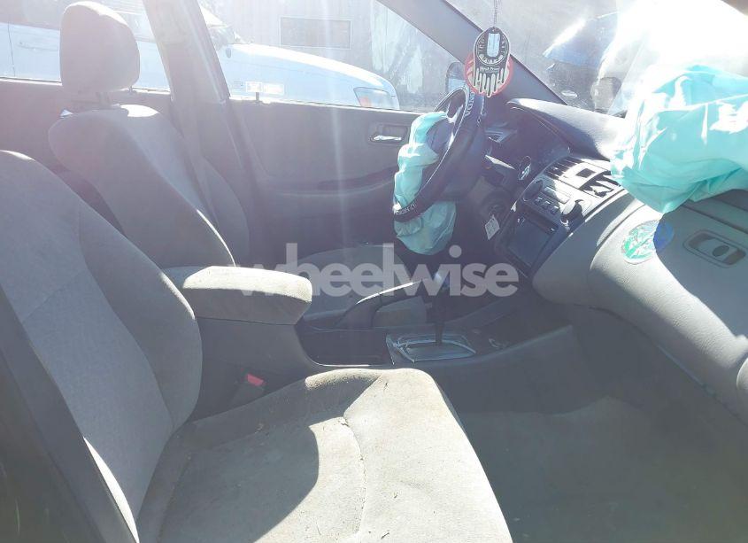 Photo 5 of 2002 Honda Accord 2.3 SE (VIN 1HGCG567X2A080500)