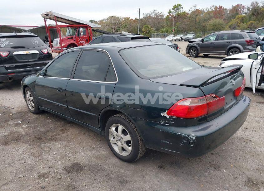 Photo 3 of 2000 Honda Accord 2.3 SE (VIN 1HGCG567XYA049725)