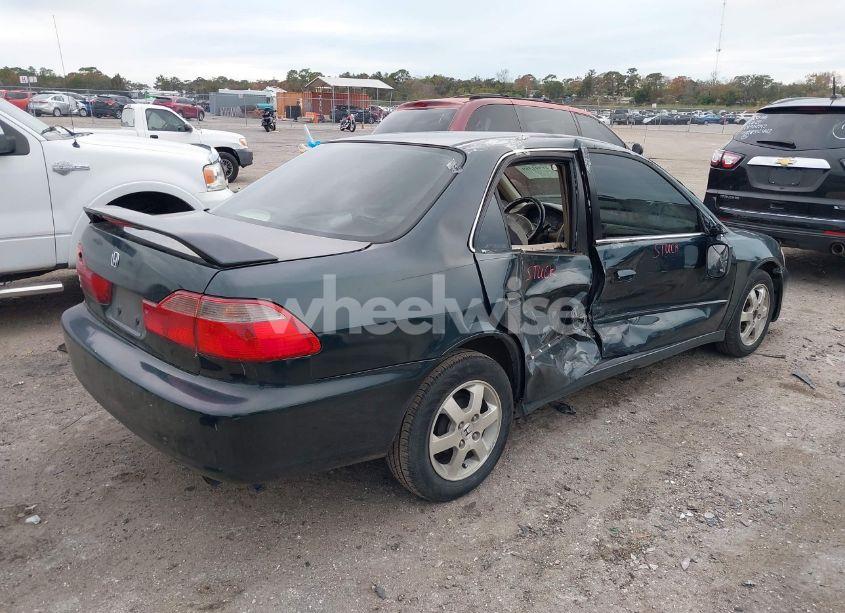 Photo 4 of 2000 Honda Accord 2.3 SE (VIN 1HGCG567XYA049725)