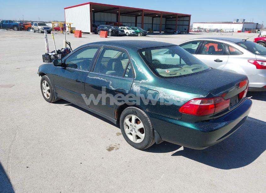 Photo 3 of 2000 Honda Accord 2.3 SE (VIN 1HGCG567XYA057694)