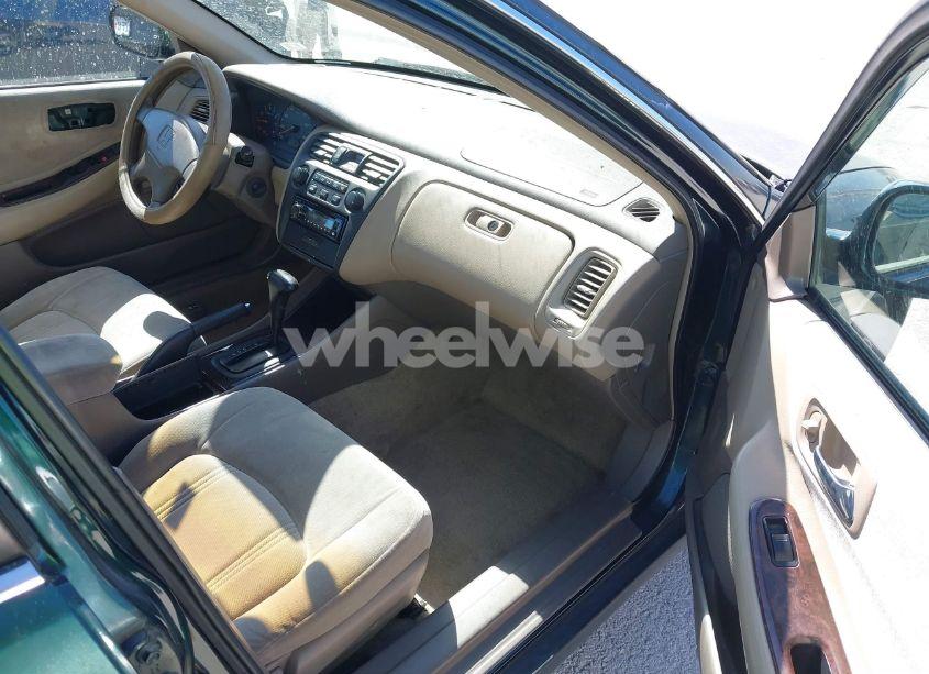 Photo 5 of 2000 Honda Accord 2.3 SE (VIN 1HGCG567XYA057694)