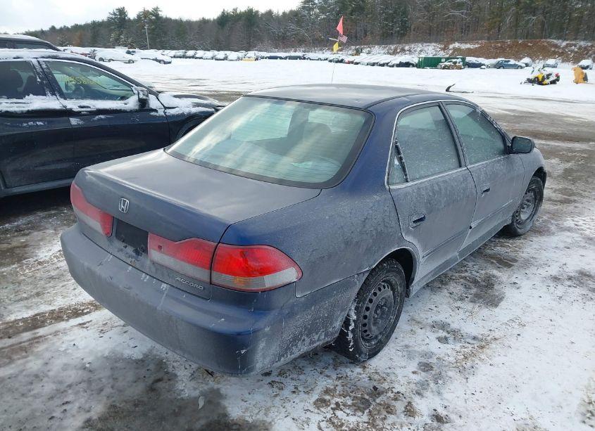 Photo 4 of 2002 Honda Accord 2.3 LX (VIN 1HGCG65522A142509)