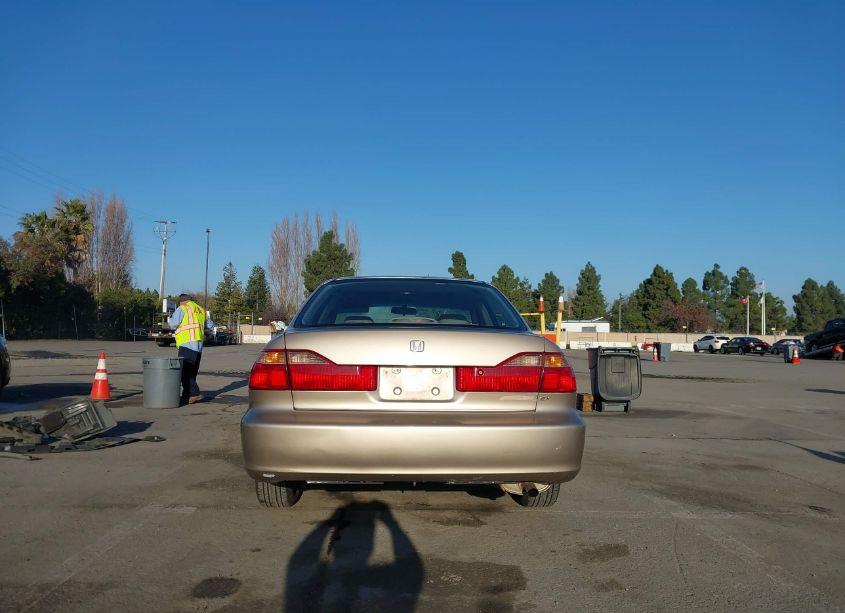 Photo 16 of 2000 Honda Accord 2.3 EX (VIN 1HGCG6576YA147545)