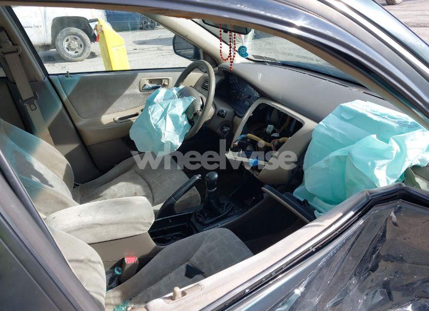 Photo 5 of 2001 Honda Accord 2.3 EX (VIN 1HGCG65801A058973)