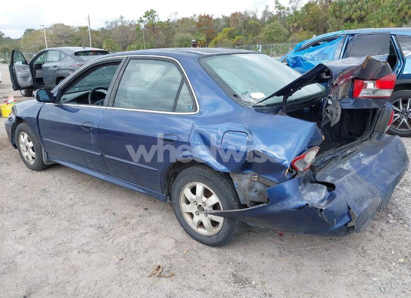 Photo 3 of 2002 Honda Accord 2.3 EX (VIN 1HGCG65842A118366)